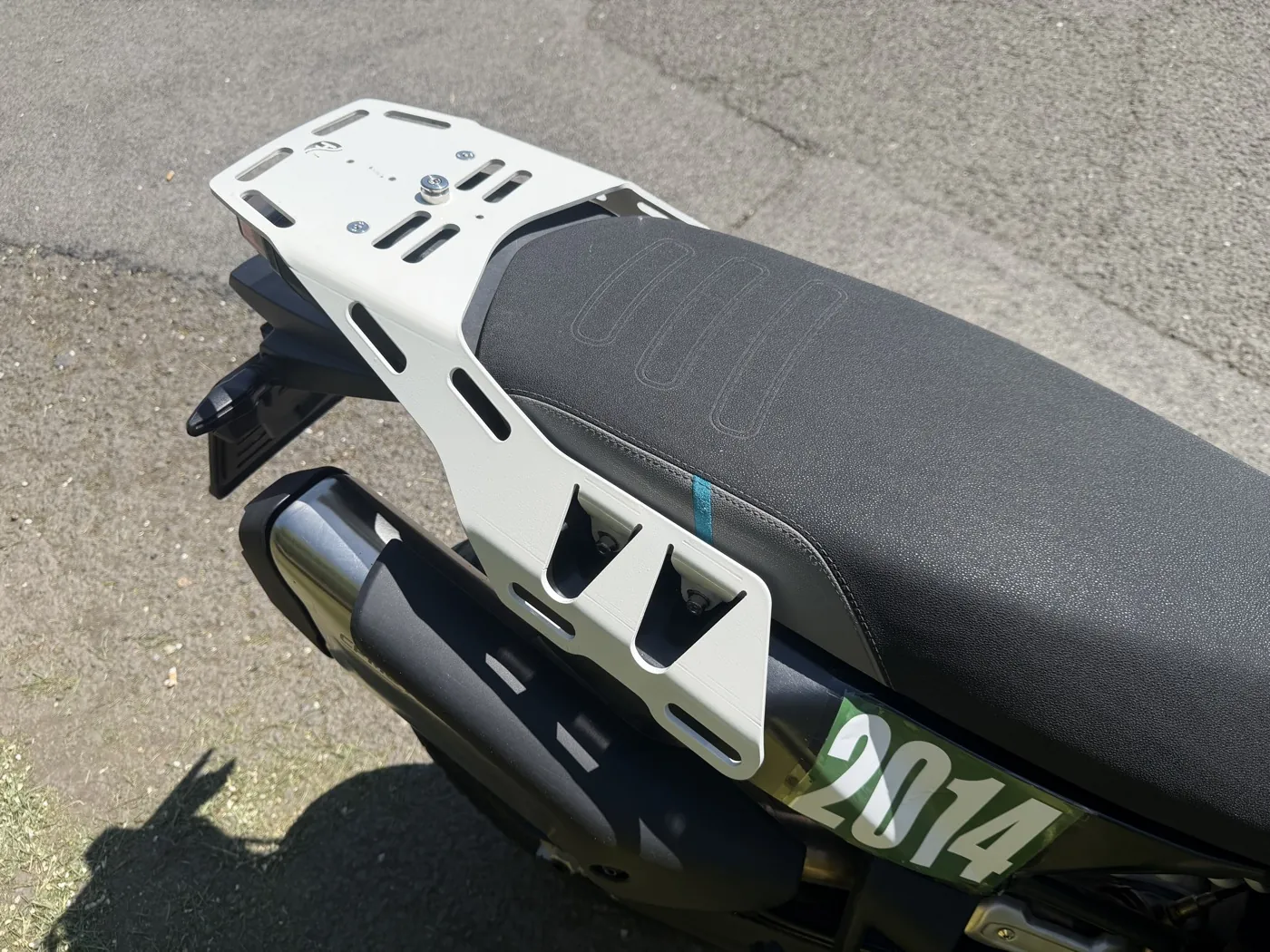 CFMOTO 800MT-X white rack — close detail showing bracket geometry